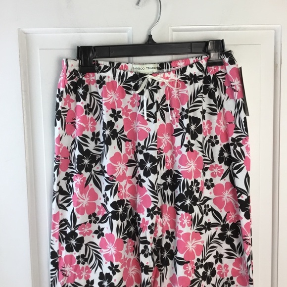 Bamboo Traders Pajama Pants Loungewear Floral Cotton Size M NWT - Picture 2 of 5